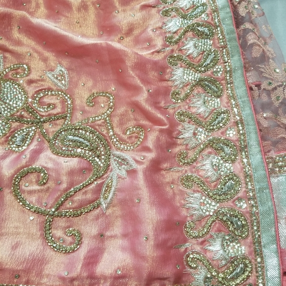 Indian saree - Picture 7 of 8